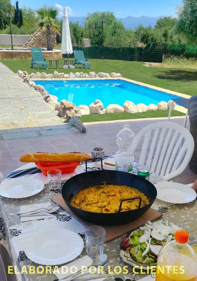 Villa Capricho De Luna Caparacena ภายนอก รูปภาพ