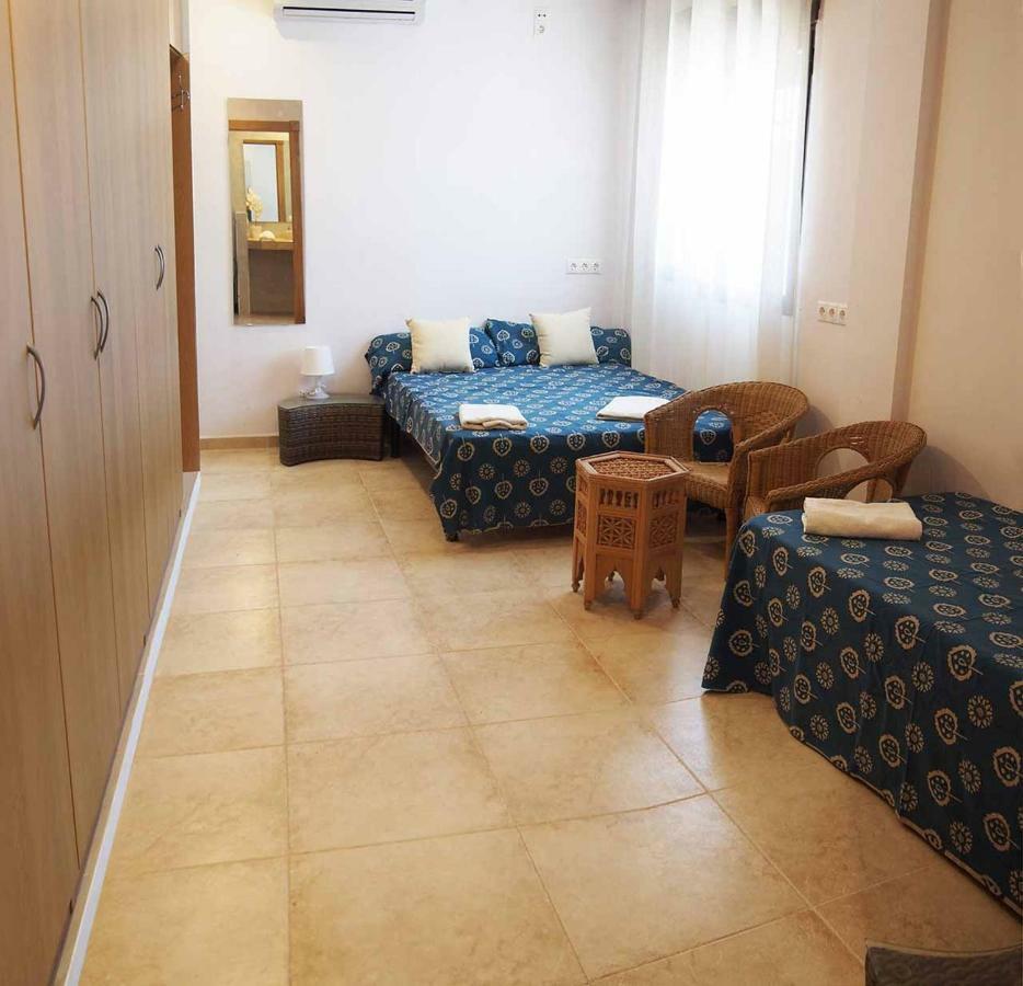 Villa Capricho De Luna Caparacena ภายนอก รูปภาพ